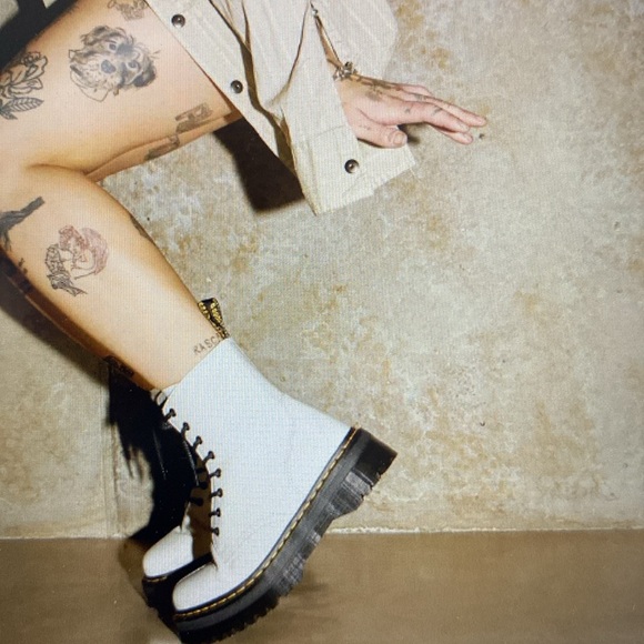 New Dr Martens white Jadon platform boots with two sets of laces for free! - Picture 13 of 13